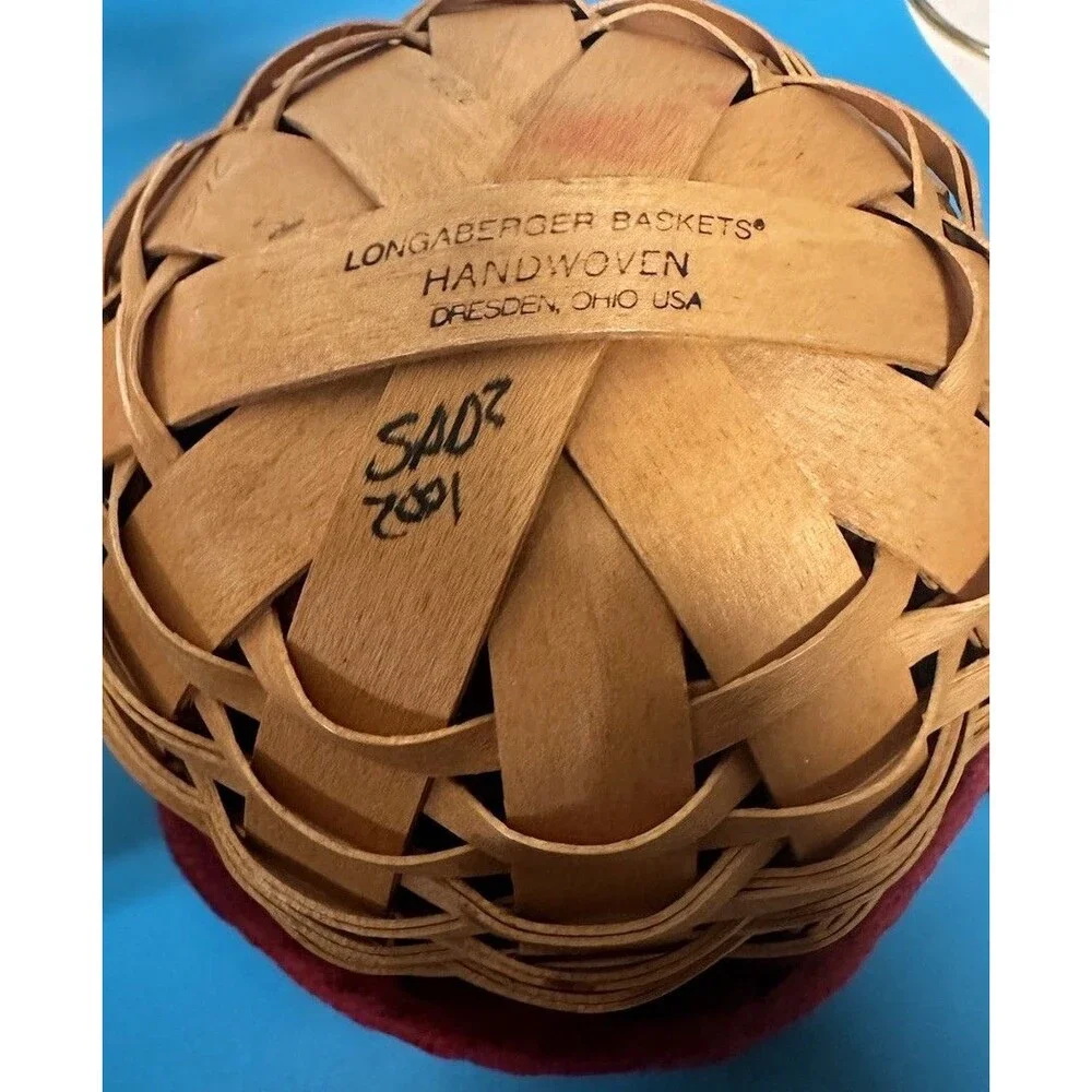 Longaberger 2001 Small Gatehouse Basket With Paprika Fabric Liner